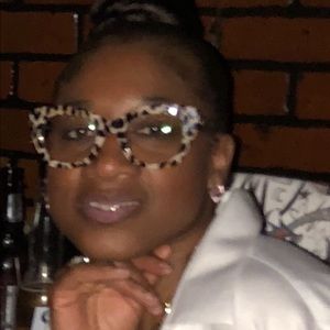 Meet your Posher, Sonja